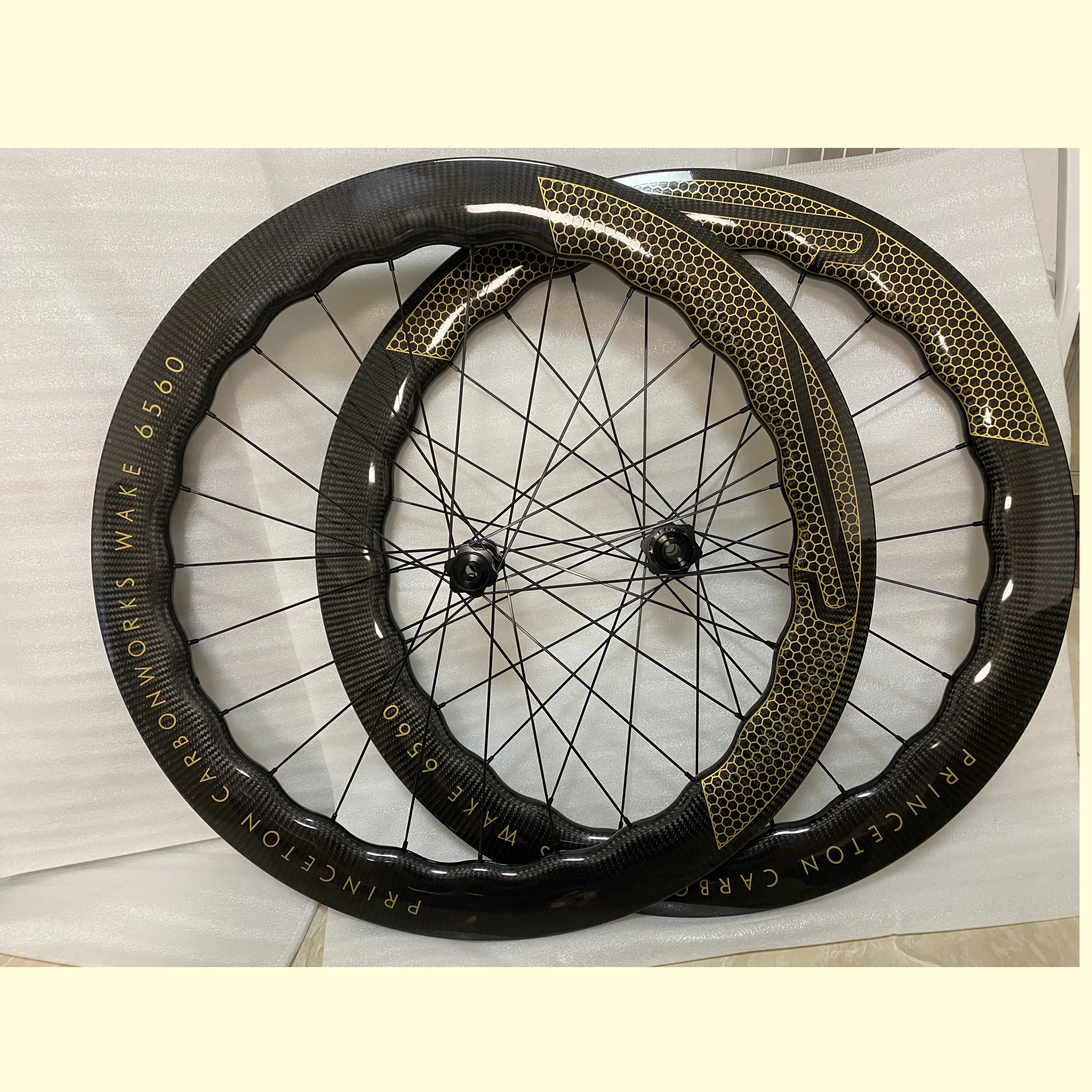 6560 Full Carbon Road Bike Wheelset 700C Princeton Disc Brake