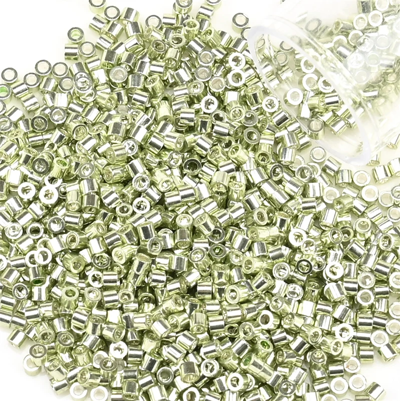 Elegant Metallic Seed Beads in Golden & Silver Tones - 1200pcs