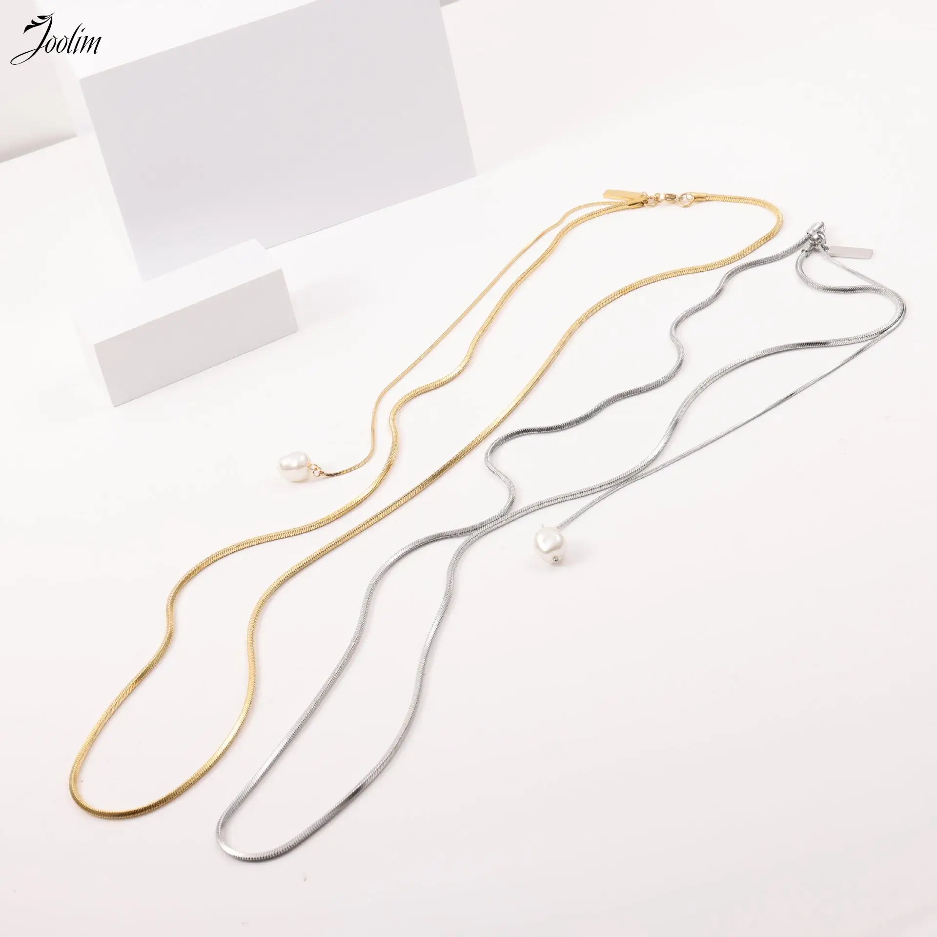 

Joolim Jewelry High End PVD Wholesale Simple Double Layered Long Snake Bone Chain Pearl Stainless Steel Necklace for Women