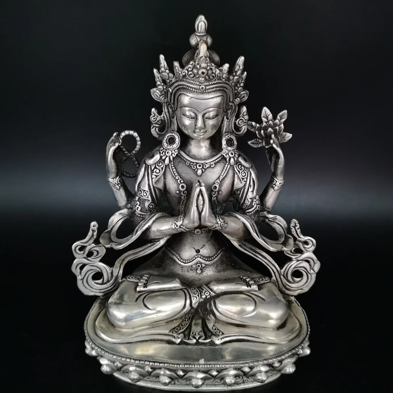 

Chinese Elaboration Cupronickel Statue Auspicious Bodhisattva Buddha, Metal Crafts, Home Decoration, Collect and Collect