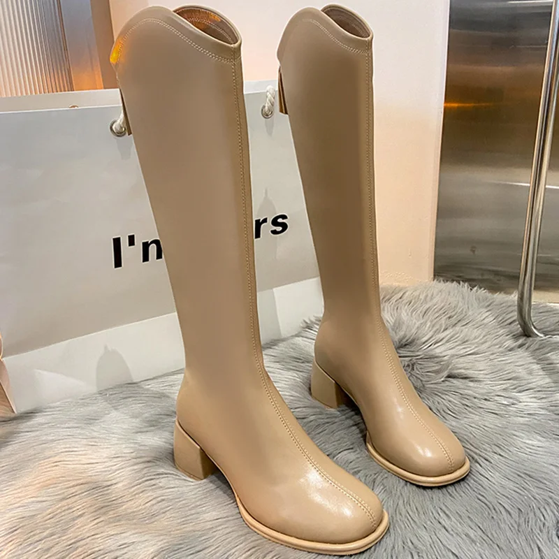 

Женские сапоги до колена, бежевые сапоги из мягкой кожи на высоком квадратном каблуке 5 см