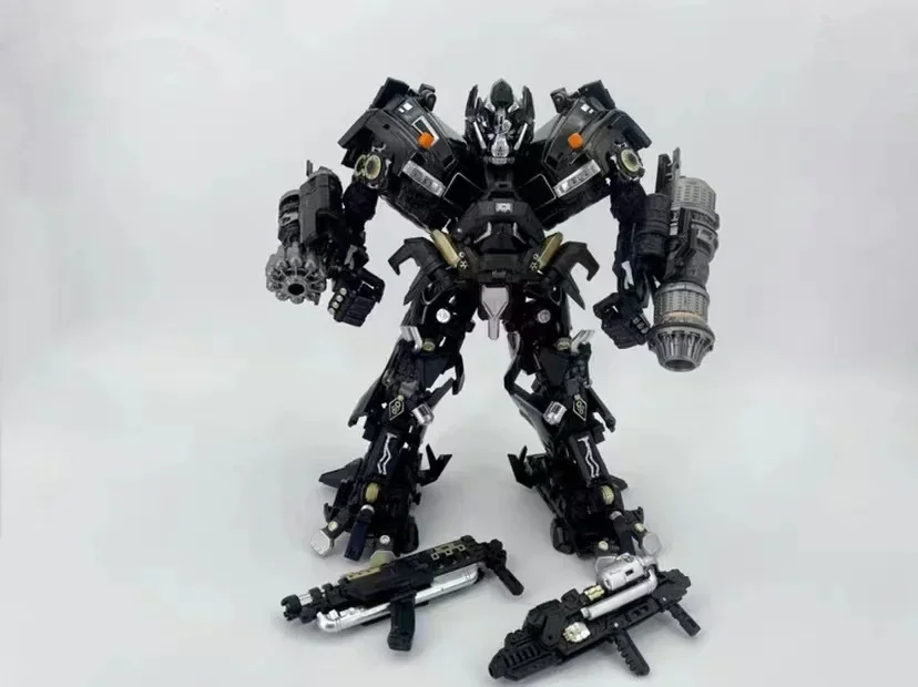 トランスフォーマー　アイアンハイド似　BLACK APPLE A dream come true！Black and Apple tree MPM06 Ironhide