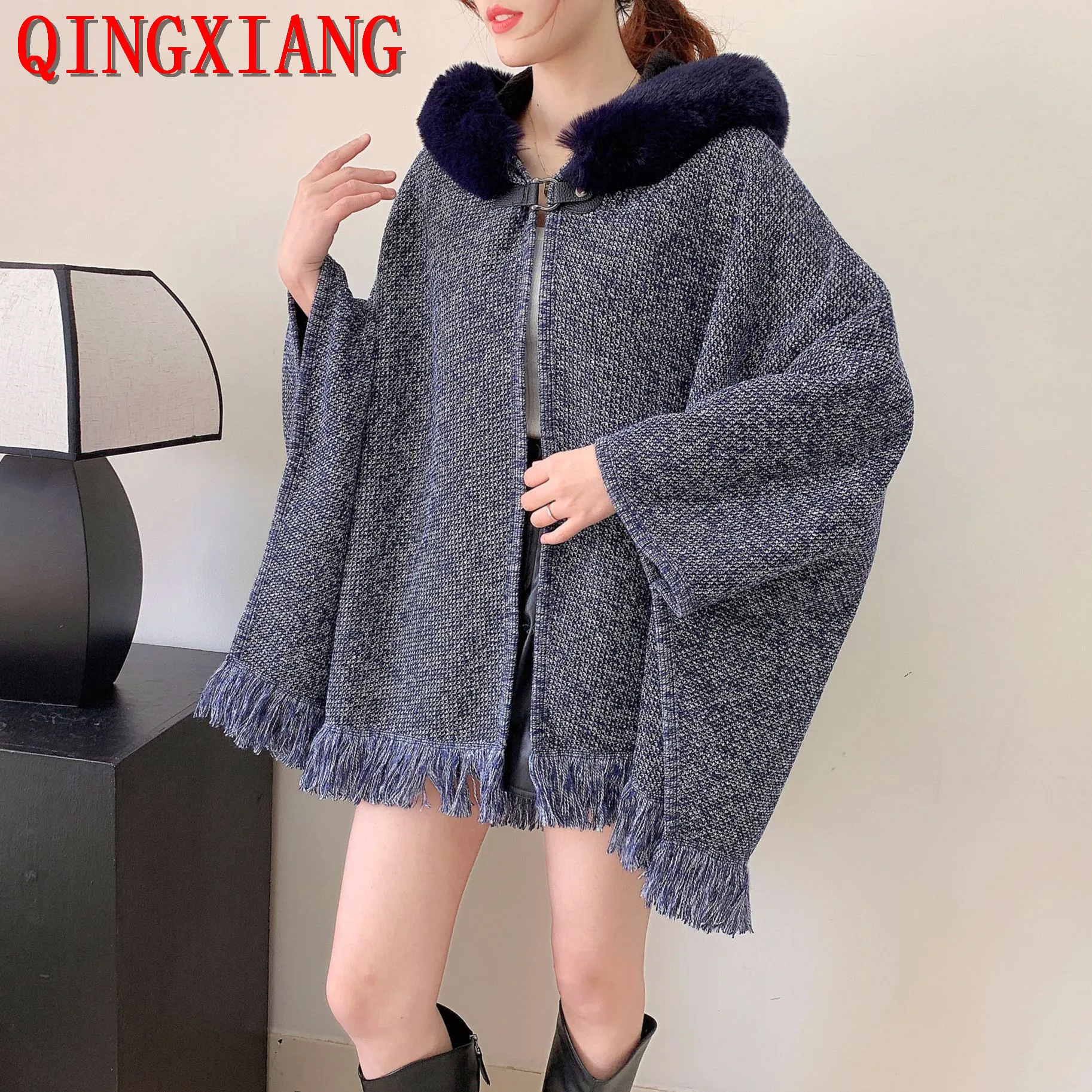 2023 Women Winter Thick Lining Velvet Warm Faux Fur Out Streetwear Poncho Cardigan Cloak Batwing Sleeve Loose Overcoat With Hat women bodysuits zaful faux feather lace up velvet v wired bandeau bodysuit l red