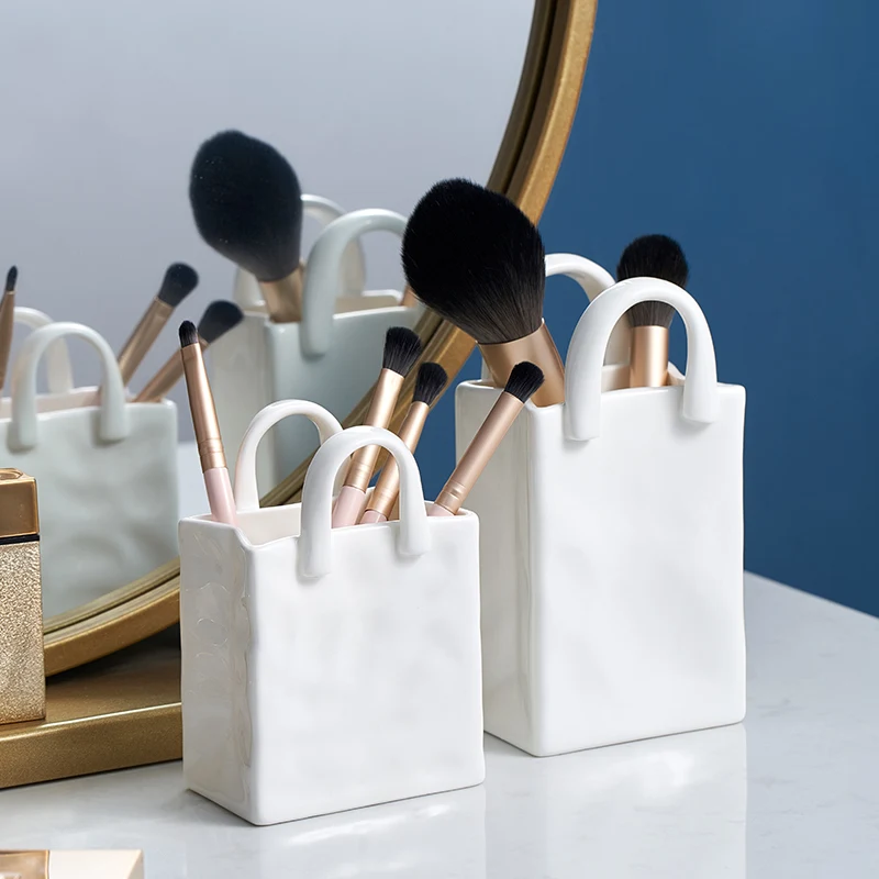 Nordic Creative Shopping Basket ceramic mini Vase Bag Decoration Simple Dried Flower Arrangement Vases Table Decor mini pots Art 4