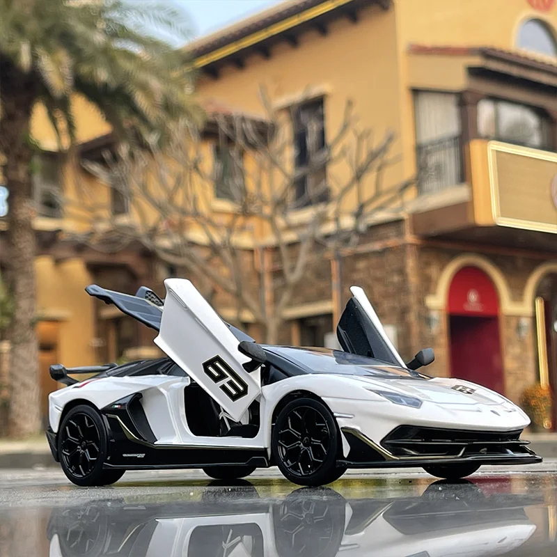 1/24 Lamborghini Aventador SVJ 63 alaşım yarış araba modeli