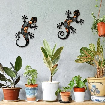 2-Piece Metal Gecko Wall Decor Set 1
