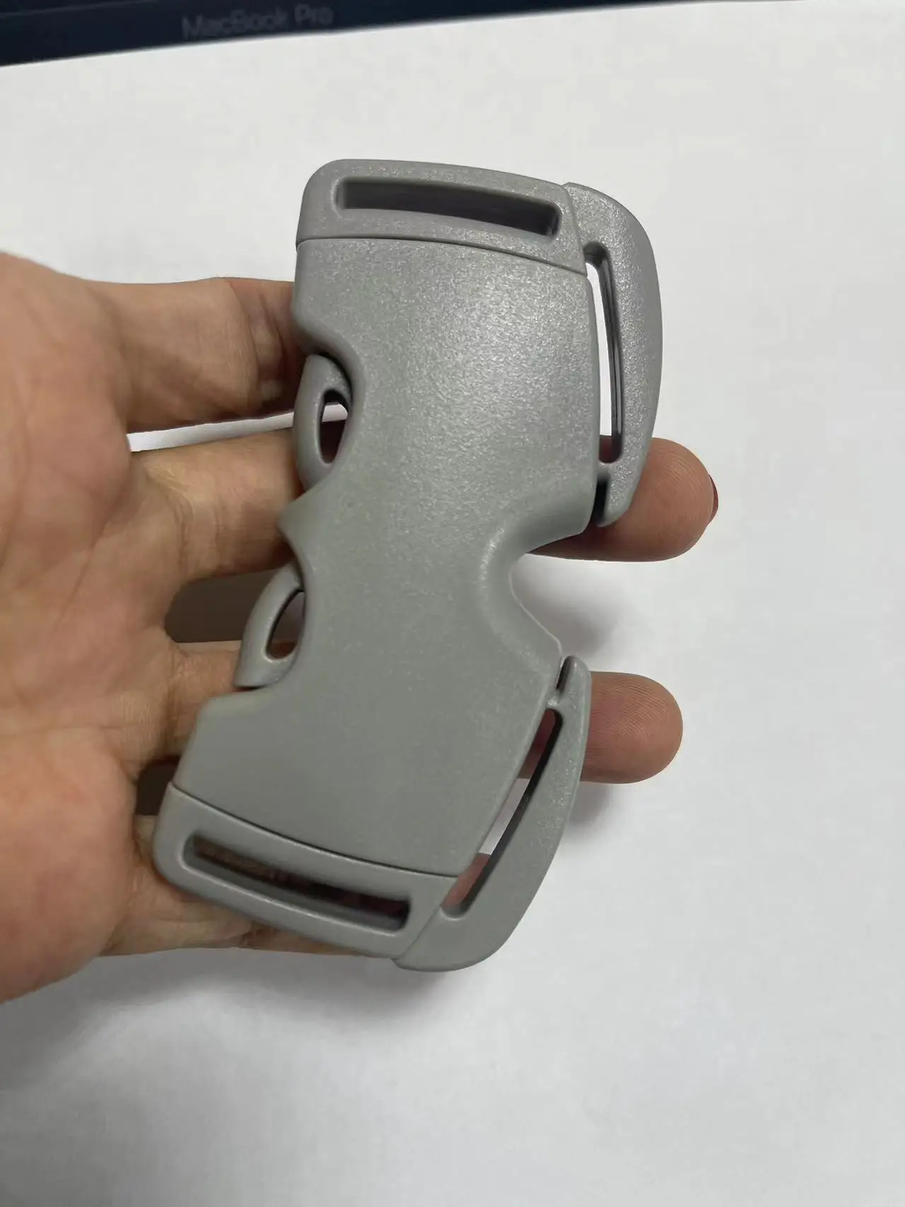 Fibbia Di Ricambio/Accessori Per Adattarsi Al Kit Di Imbracatura Per Seggiolone Grigio Stokke Eyeliner Trapp Neonato