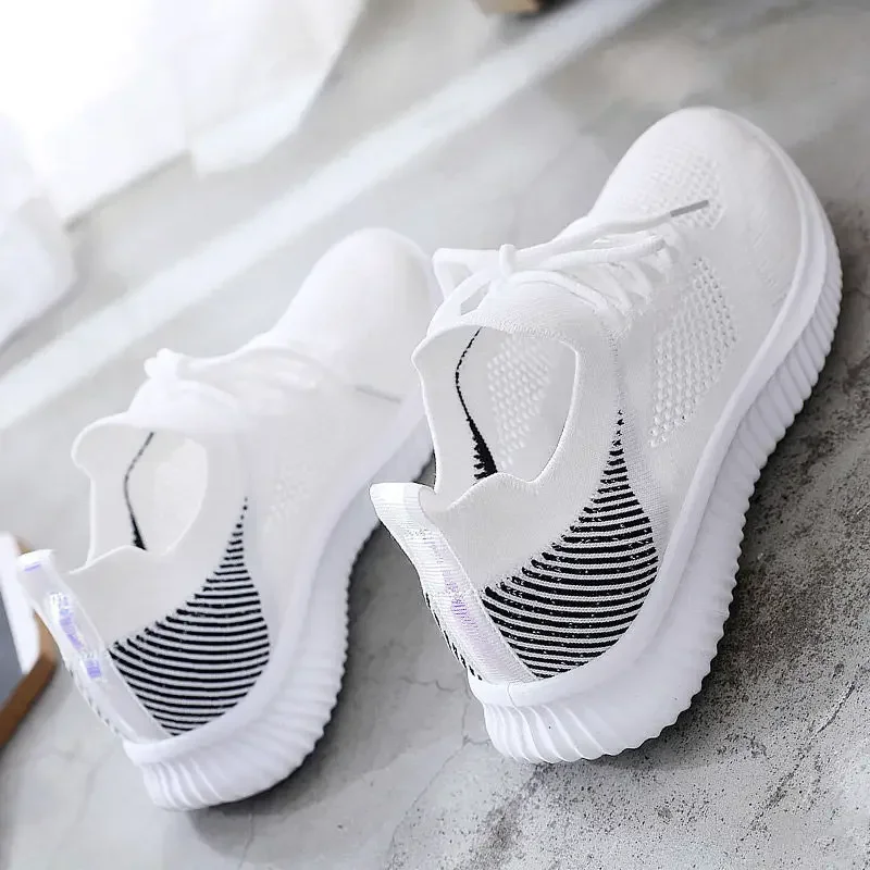 

Women Shoes 2023 Spring White New Breathable Sports Mesh Versatile Summer Hollow Walking Flying Woven No-slip Ladies Sneakers