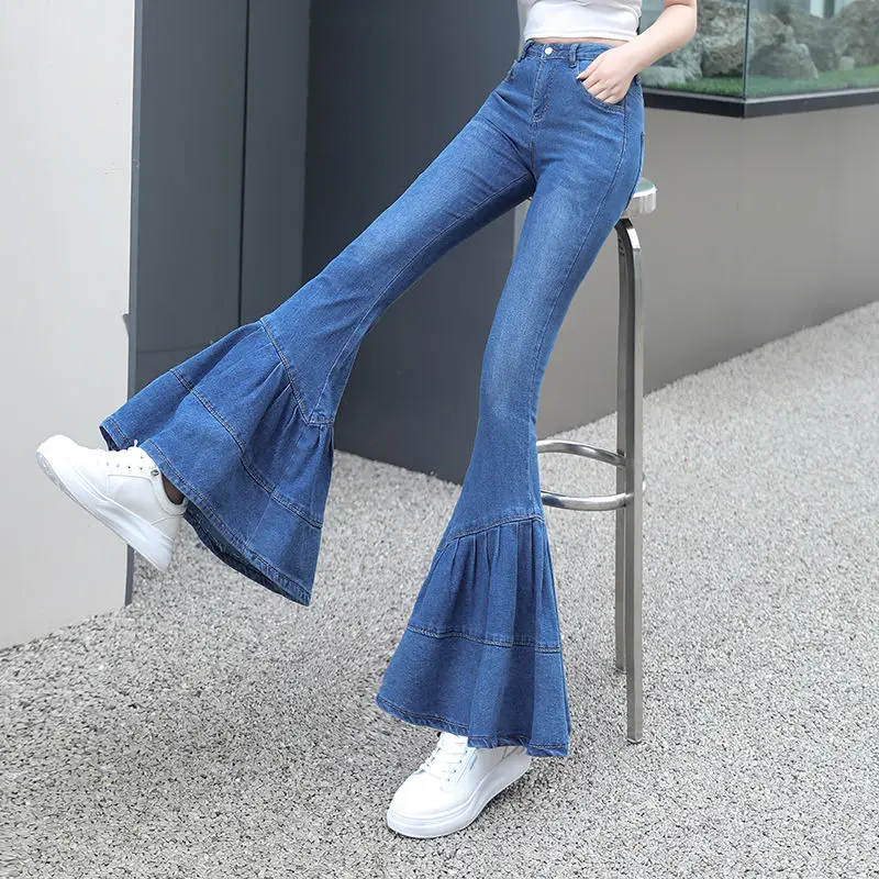 Summer Fashion Korean Flare Jeans Women Solid Wash Bleached Button Zipper Pockets Fashion Elegant Simple Slim Straight Pants