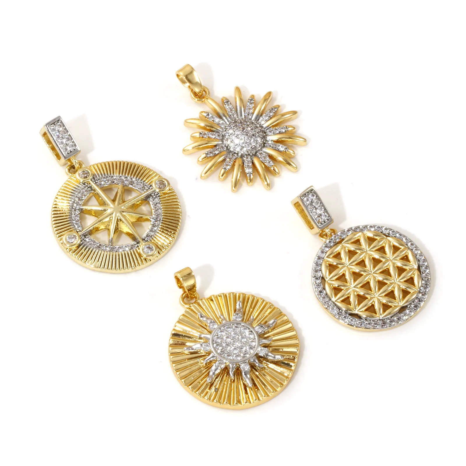 1 Stück Messinganhänger, 18 Karat vergoldet, Sonnenblumenstern, Mikropavé-Fassung mit klaren Zirkonia, zum Selbermachen von Halsketten und Schmuck_voghion.com