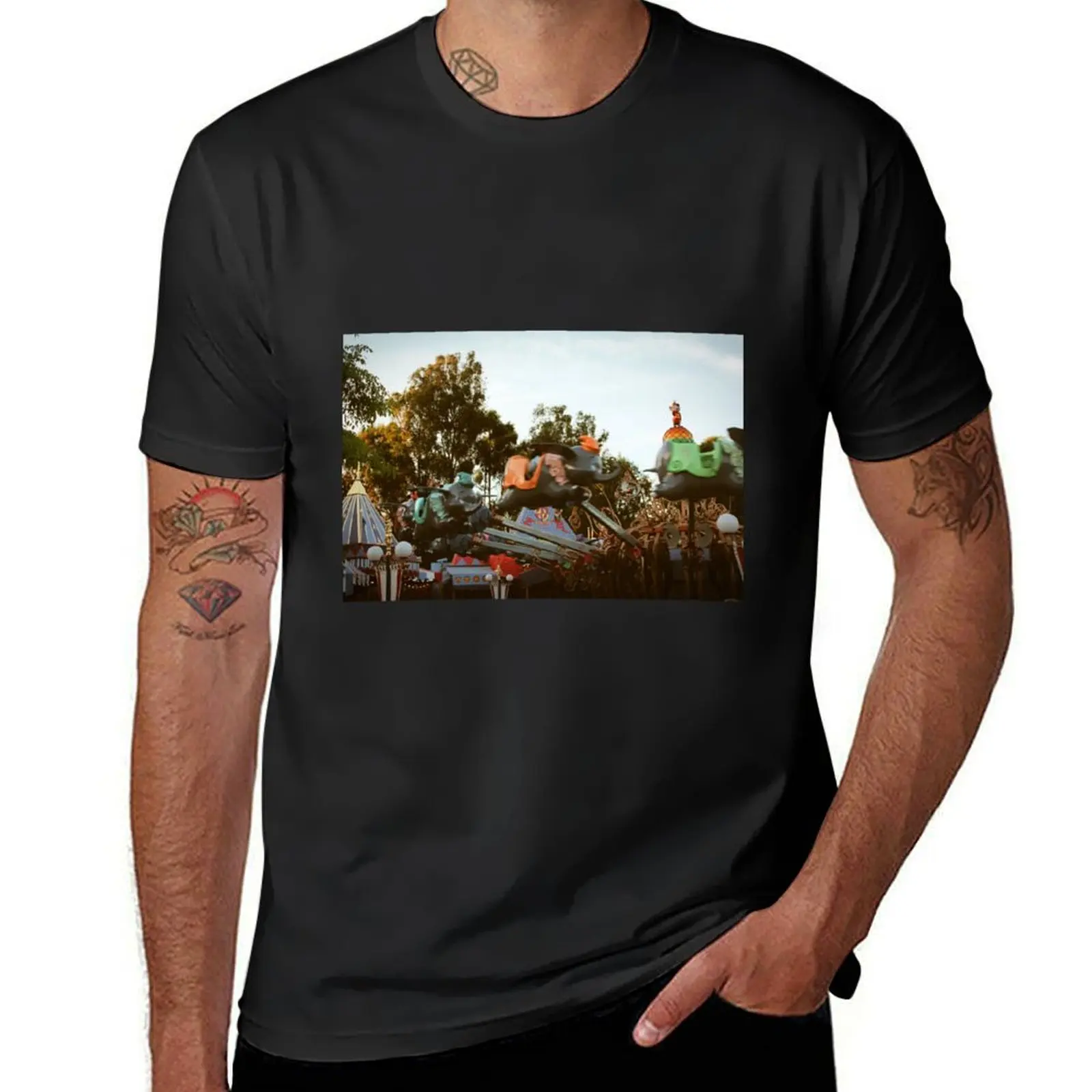 vintage flying elephant T-Shirt plus sizes summer clothes fruit of the loom mens t shirts