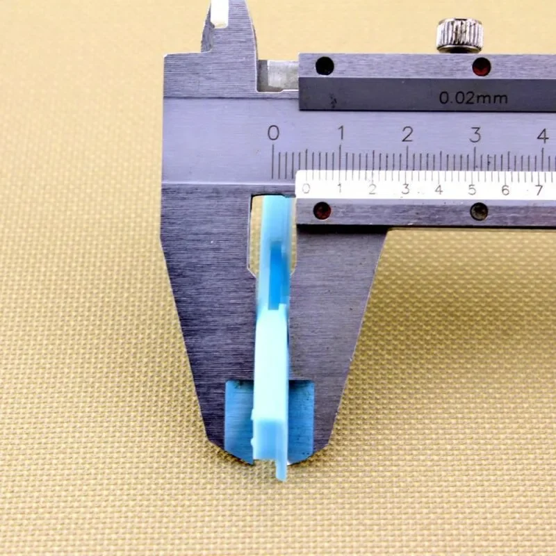 

Windshield Moulding Clips Exact Fit Windshield Moulding Clips (10pcs) For Lexus GX460 IS F/250/350 Easy To Install
