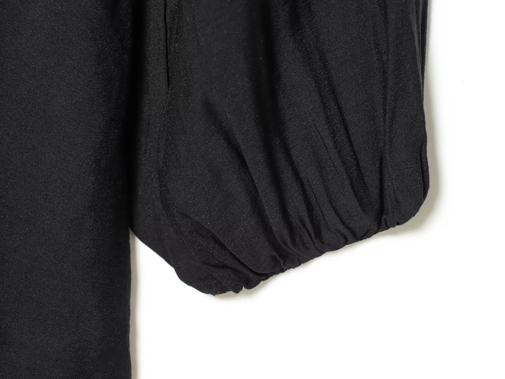 HH Damen Frühlingsmode Retro Loses Minikleid Elegantes Temperamentvolles V-Ausschnitt Einfaches Einfarbiges Kleid mit Schleifendekoration und Langen Ärmeln – Detail 10