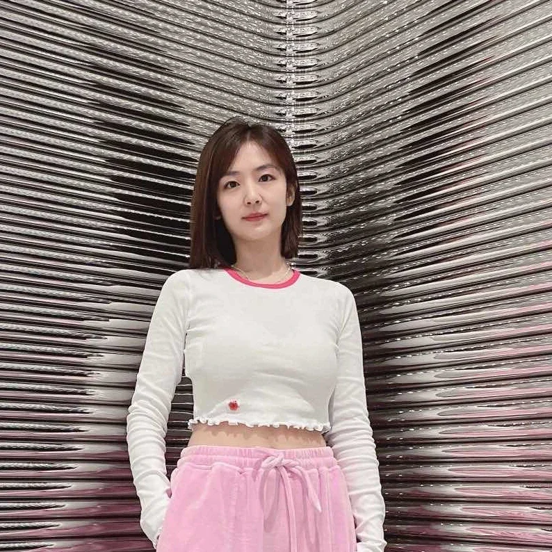 여성용 O넥 이어 엣지 긴팔 티셔츠 A2, 클래식 트렌디 럭셔리 디자이너, 초기 용수철, 170764 패션 신상