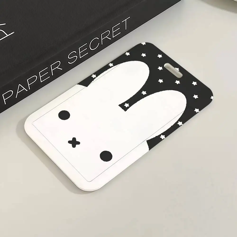 M-Miffy Cartoon Schwarz Weiß Grau Minimalistischer Kartenhalter für Transport-, Arbeits-, Ausweis-, Studenten- und Menschkarten – Detail 3