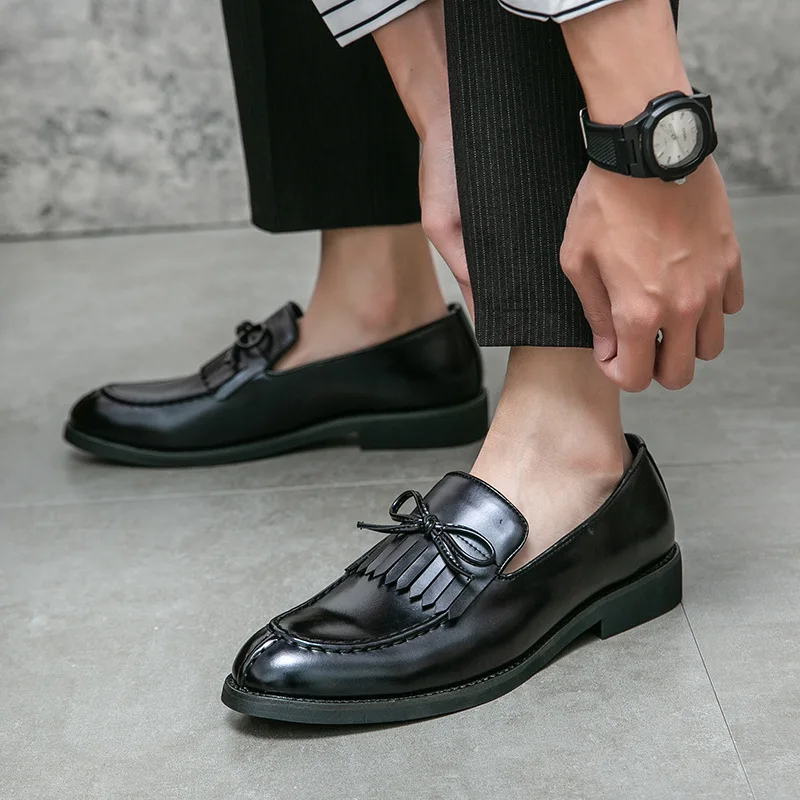 Fotwear Men Leather Shoes Slip On Office Mens Formal Shoes Wedding Party Men Tassel Dress Shoes Breathable Driving Lazy Oxfords