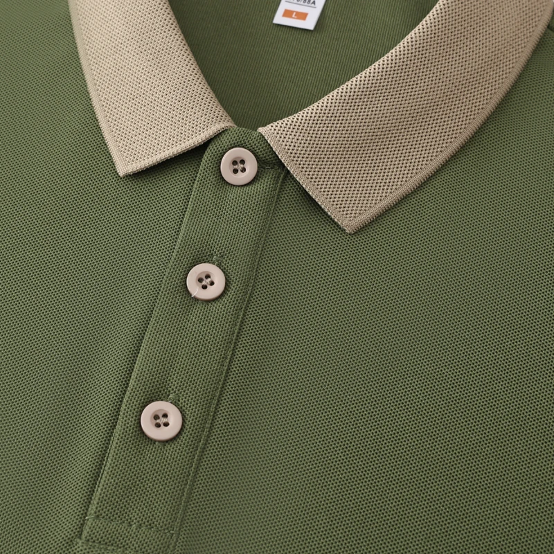 Polo ad asciugatura rapida con colletto ribaltabile, maniche corte, colletto a contrasto, logo stampato, personalizzazione dell'abbigliamento sportivo da uomo ricamato - immagine 4