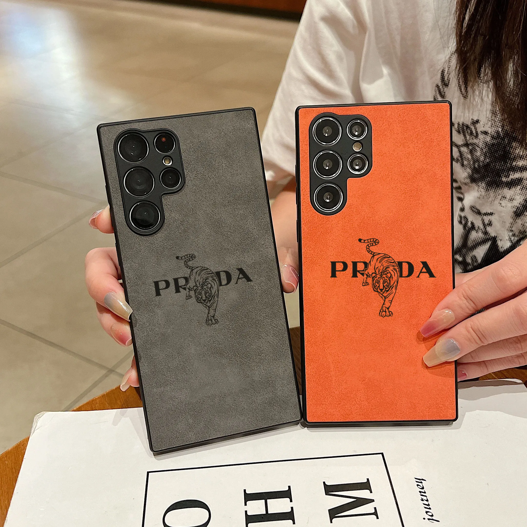 Luxury Streetwear Leather Silicone Phone Case with Italy Tiger Design: Premium Anti-Drop Cover