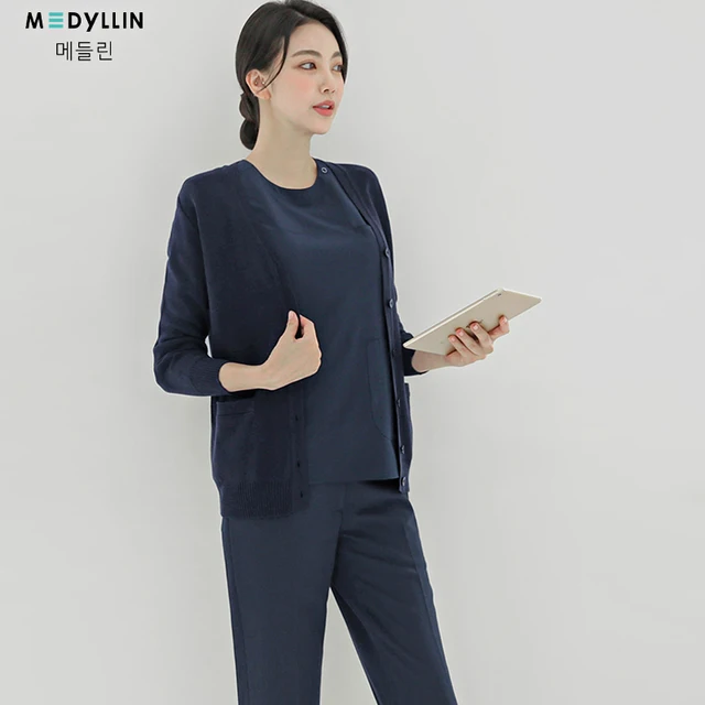 편안하고 세련된 중국 간호사 스웨터로 가을과 겨울을 따뜻하게 지내세요.