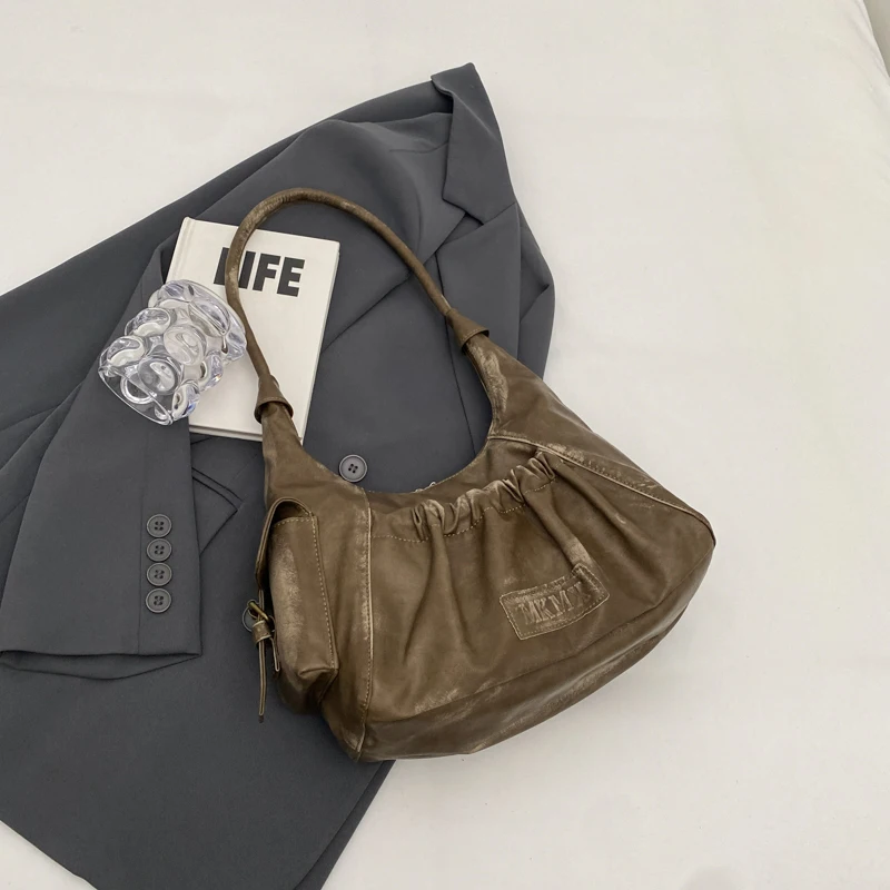 左側レトロレザーショルダーバッグ女性のための 2025 冬のヴィンテージ