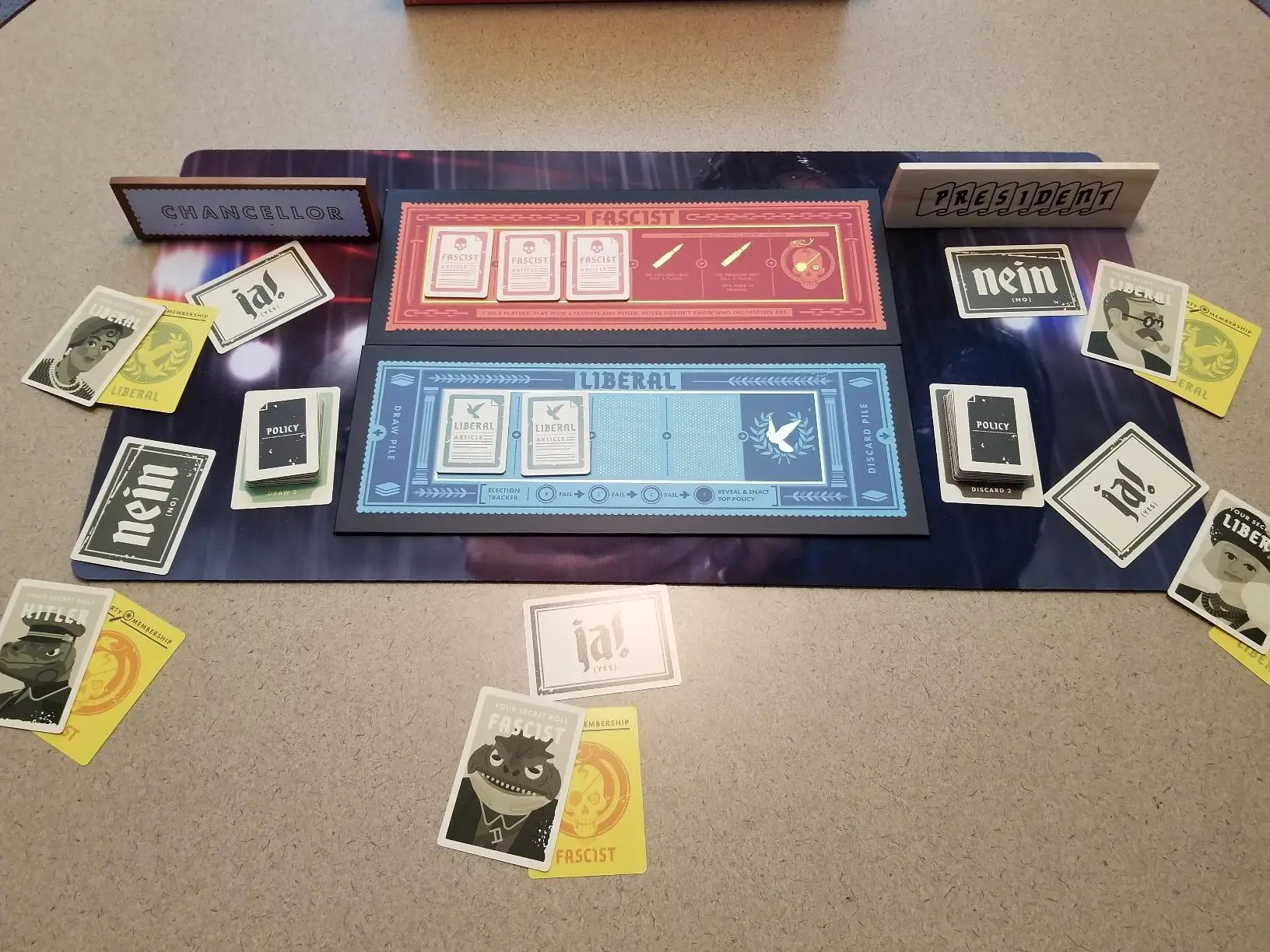 Secret Hitle Board Game Card Game Party Game Puzzle Game 5