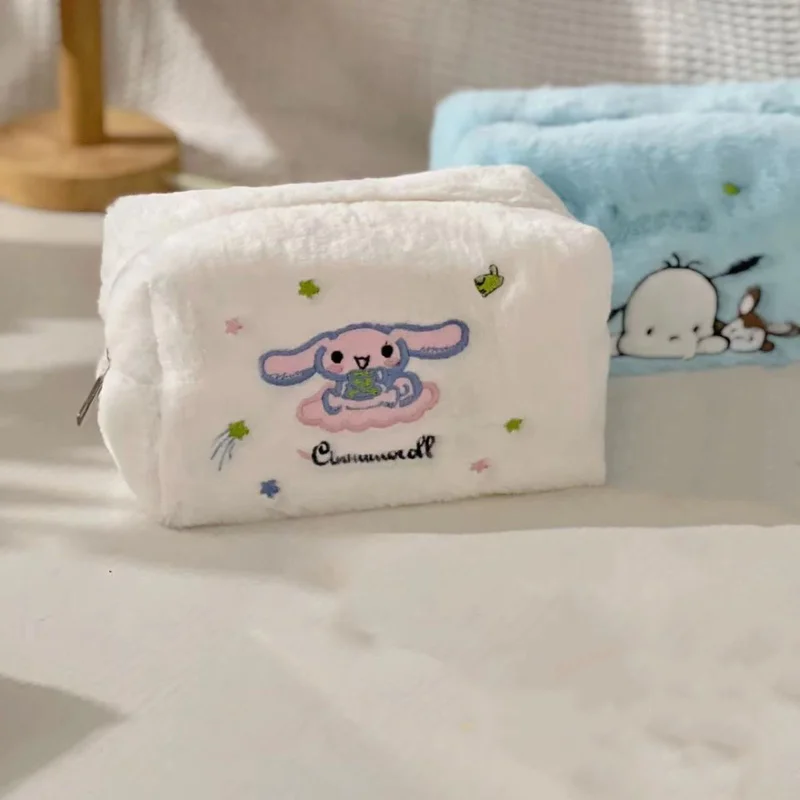 pencil cases Sanrio Plush Pencil Case Kawaii Cinnamoroll Kuromi My Melody Large Capacity Pencils Bag Pen Case School Supplies Stationery Gift