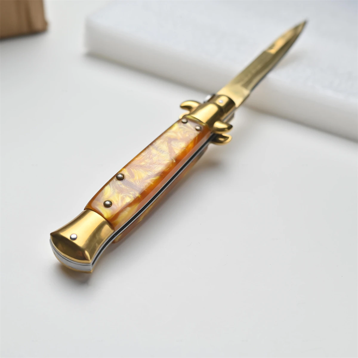 Italian AKC Golden Survival Tactics Outdoor Hunting 440C Blade Quick Open Military Folding Knife 4