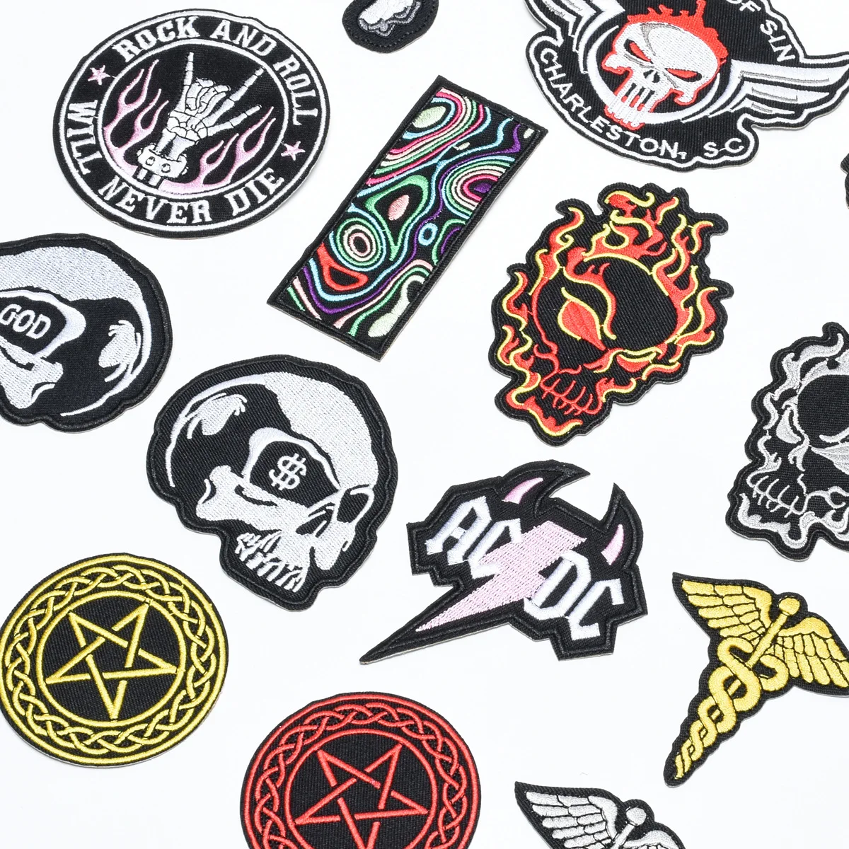 

Ghost fire skull punk Ironing On Patch Star Stripe Stickers Embroidered for on Ride Hip-hop Clothes Pants Appliques Badge decor