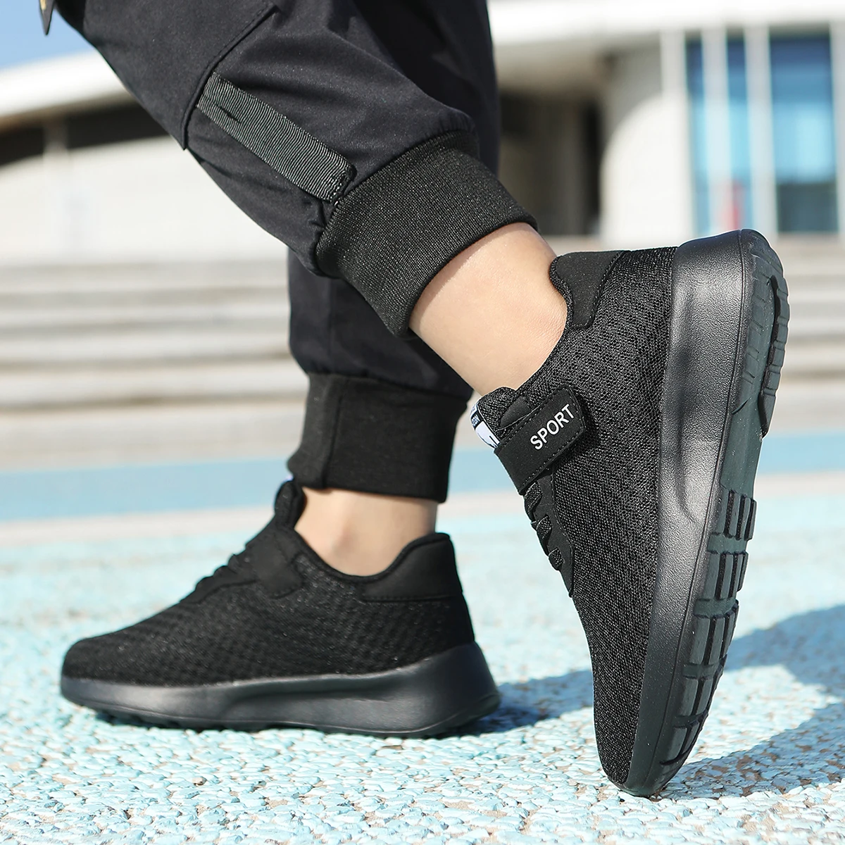 Scarpe da ginnastica sportive leggere e comode per bambini