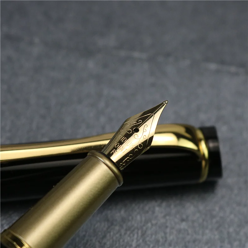 Fountain Pen With leather Pencil case No ink Gold text iridium pen tip