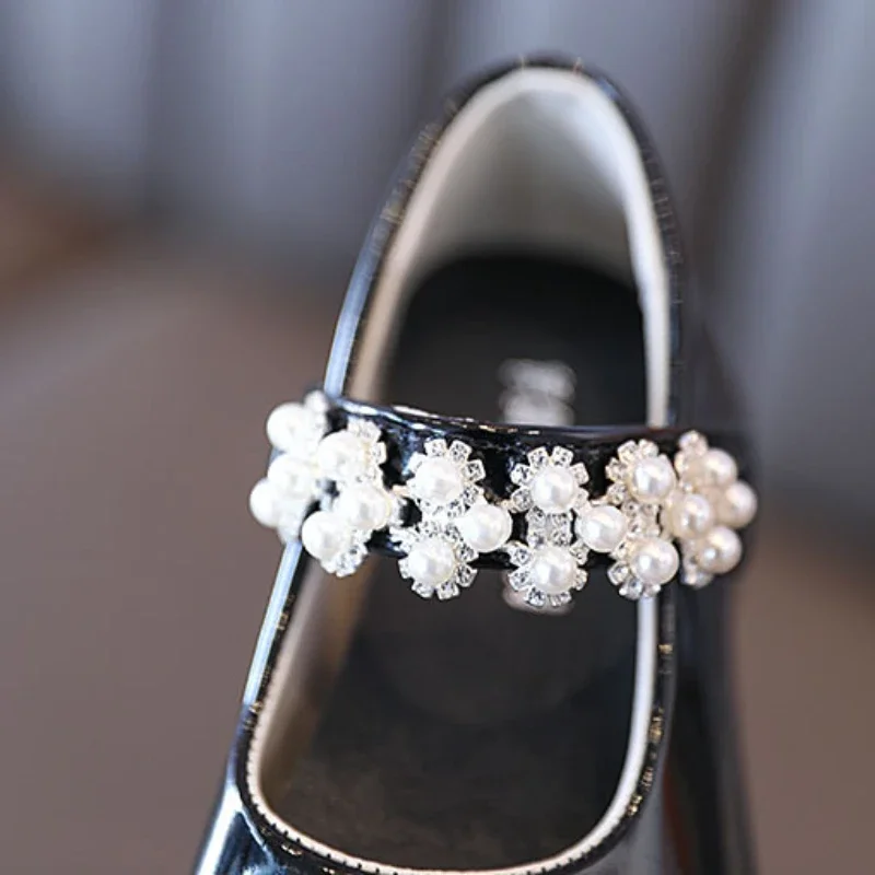Girls Patent Leather Shoes for Wedding Party Black White School Shoes Kids Pearl Princess Fashion Versatile Mary Janes