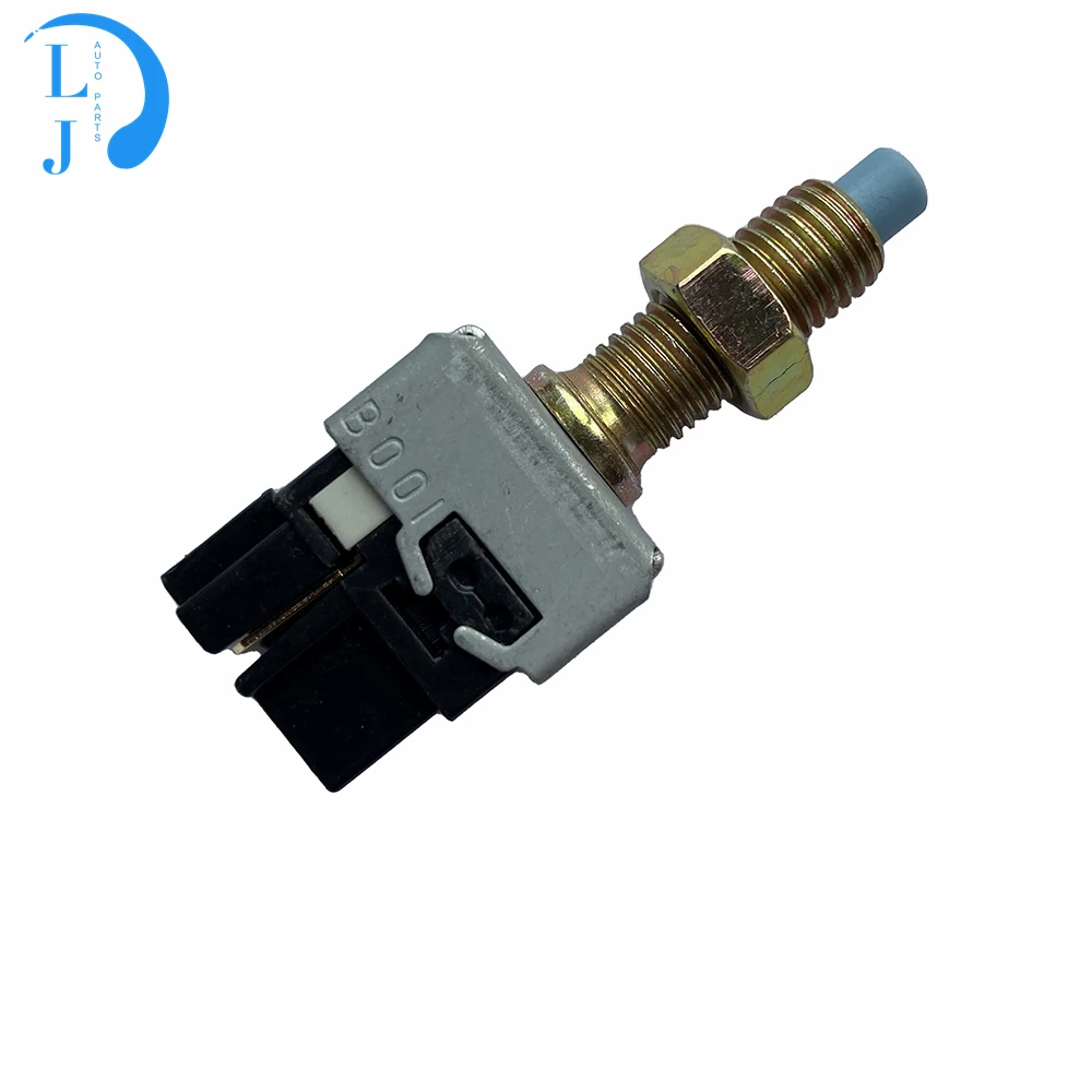 UH7166490 brake light switch Fit for Mazda Bt50 Brake pedal