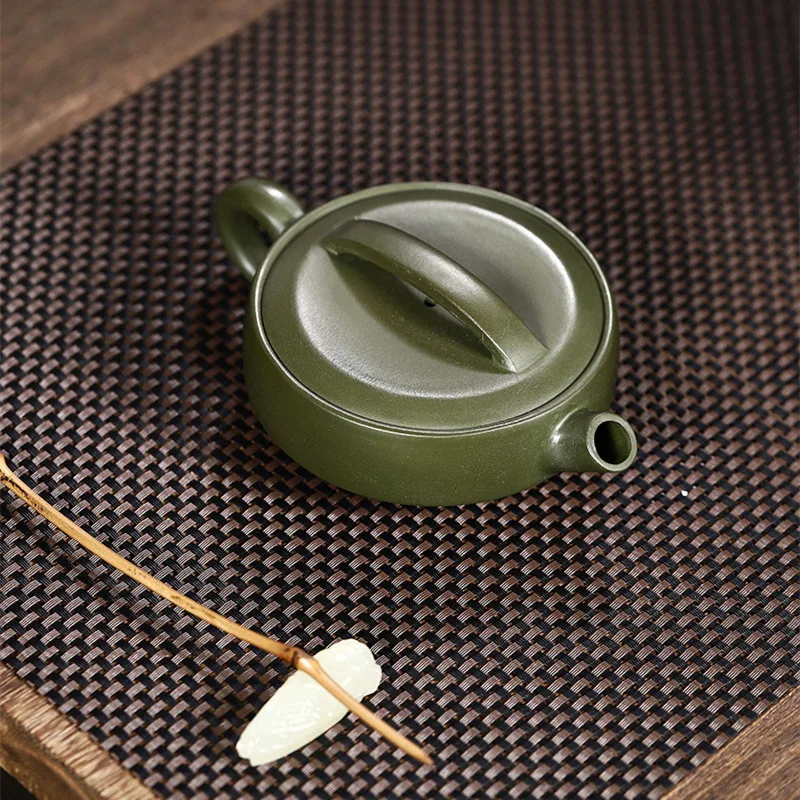 

200cc Yixing big mouth Hanwa raw ore green ash section clay handmade tea set teapot a piece of tile purple sand pot