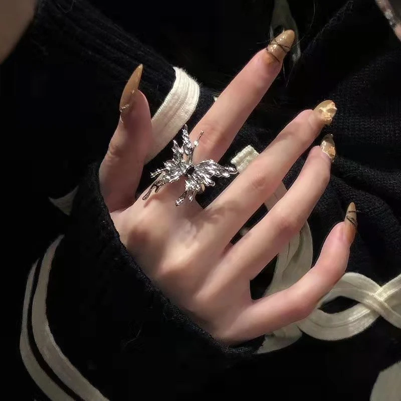 Adjustable Butterfly Ring Vintage Punk Style Gothic Accessory_voghion.com