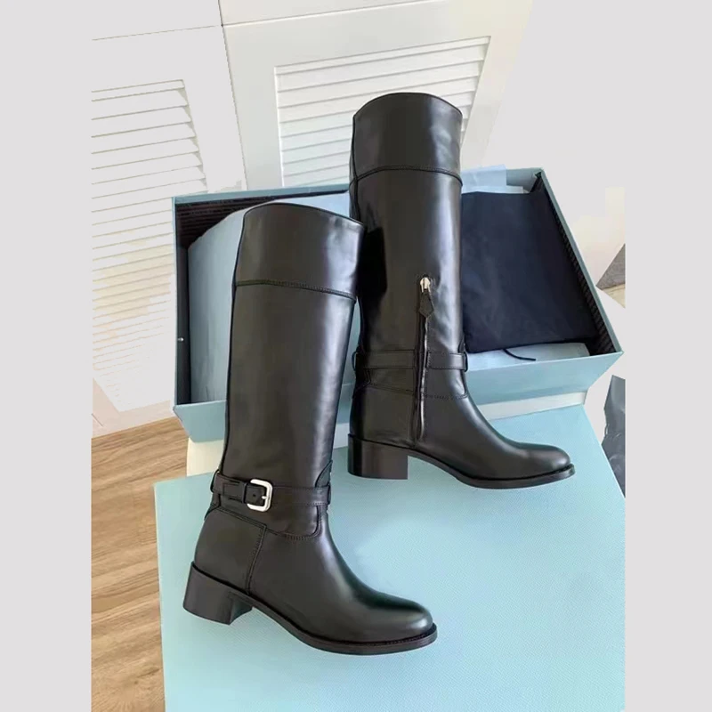 

Designer Leather Women Metal Belt Buckle Knight Boots Knee High Long Boots Retro Black Large Size Women's Boots High Boots Botas
