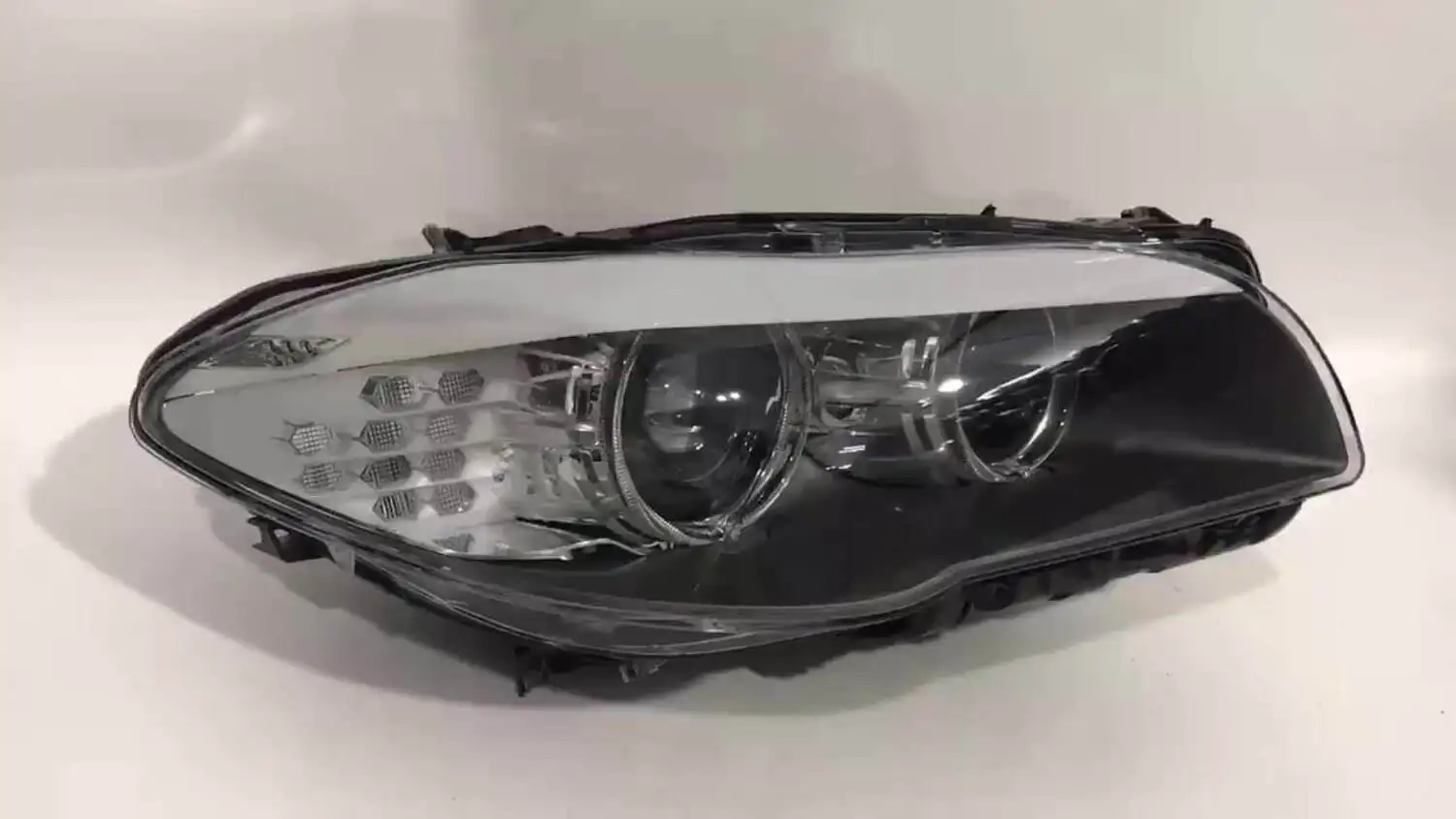 

car xenon for BMW F10 headlamp for car F18 Lci 525i 5 series 2010 ~2013 year front headlight auto lighting systems
