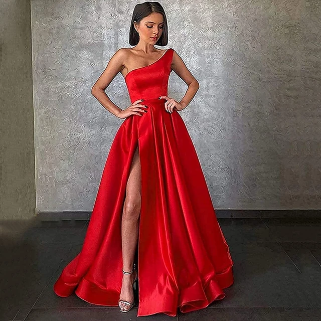 Gala Dinner & Awards Night – GlamEdge Dress & Gown