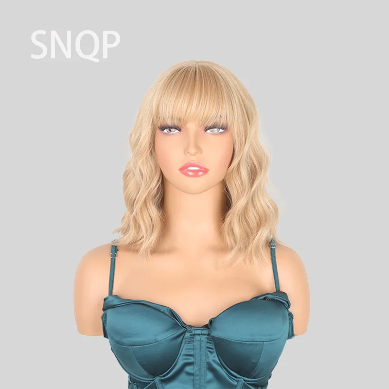 SNQP 35cm Blonde Wig Short Bangs Wig Curly Hair New Stylish Hair Wig for Women Daily Cosplay Party Heat Resistant Full Headgear synthetic blonde wig with bangs short none lace front wig for women middle parting daily cosplay party heat resistant bang wig