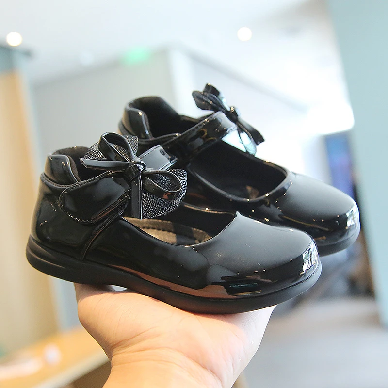 Black Leather Girls Wedding Flats with Bow-knot Lace