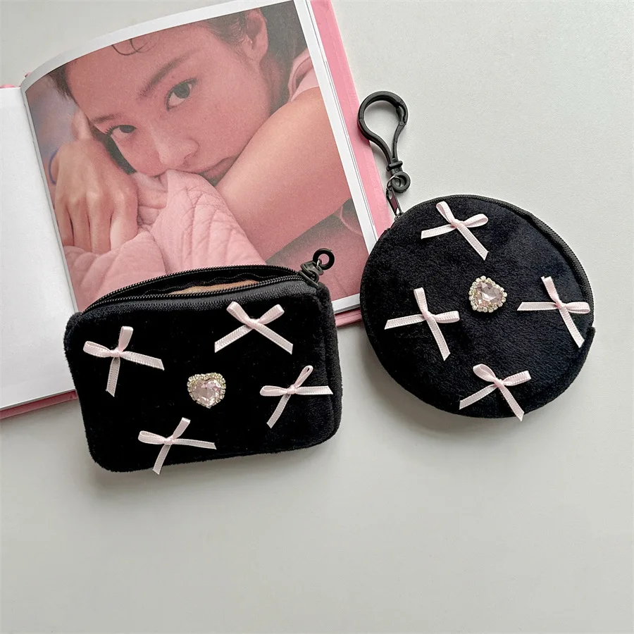 

1 Piece Sweet Student Coin Purse for Girl Black Pibk Color Heart Diamond Style Bowknot Earphone Bag Cute Portable Keychain Bag