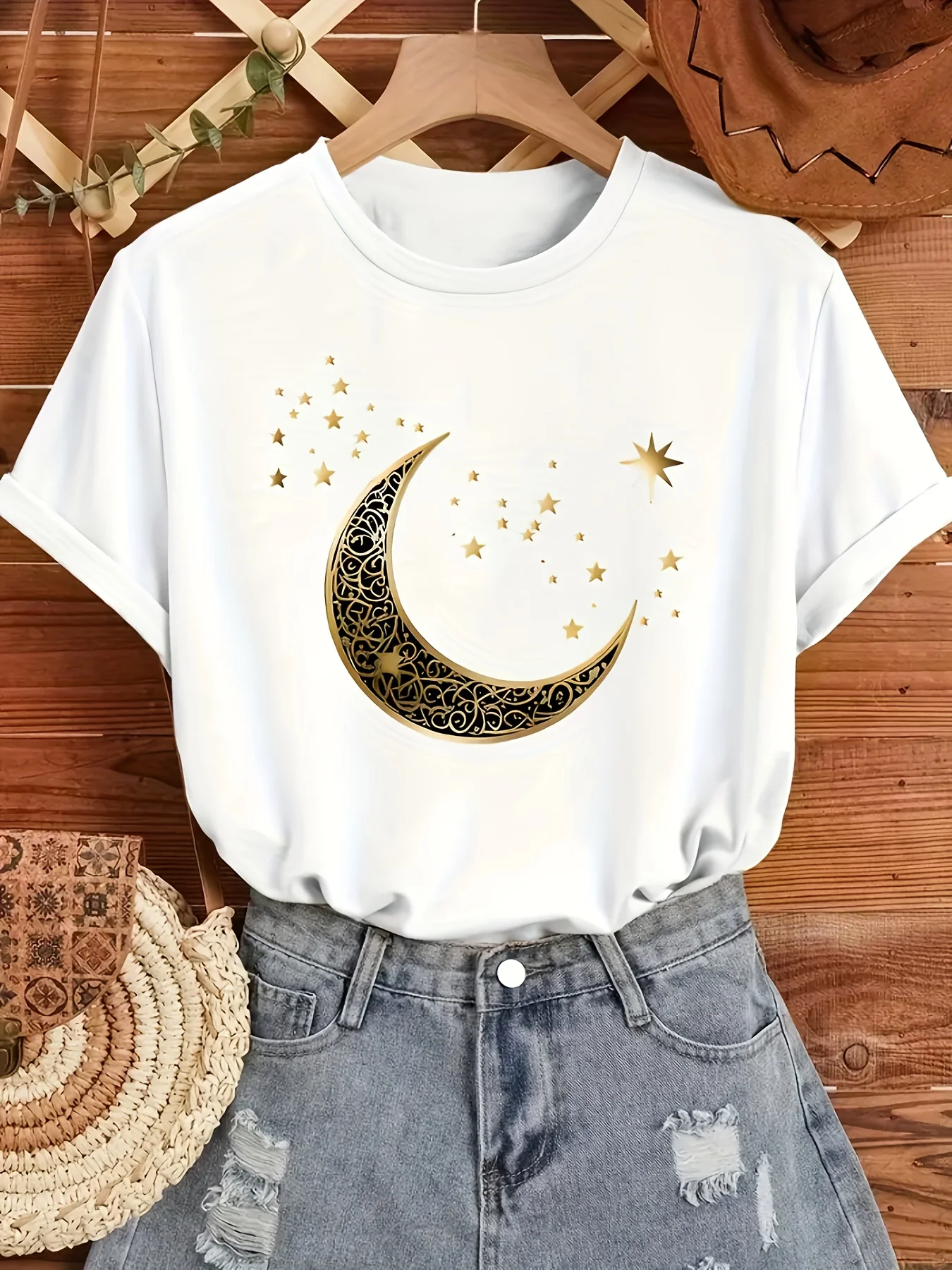 Women'S Elegant Moon Stars Print T-Shirt Casual Short Sleeve Crew Neck Top for Spring Summer Golden Print Top Comfortable Fit 2