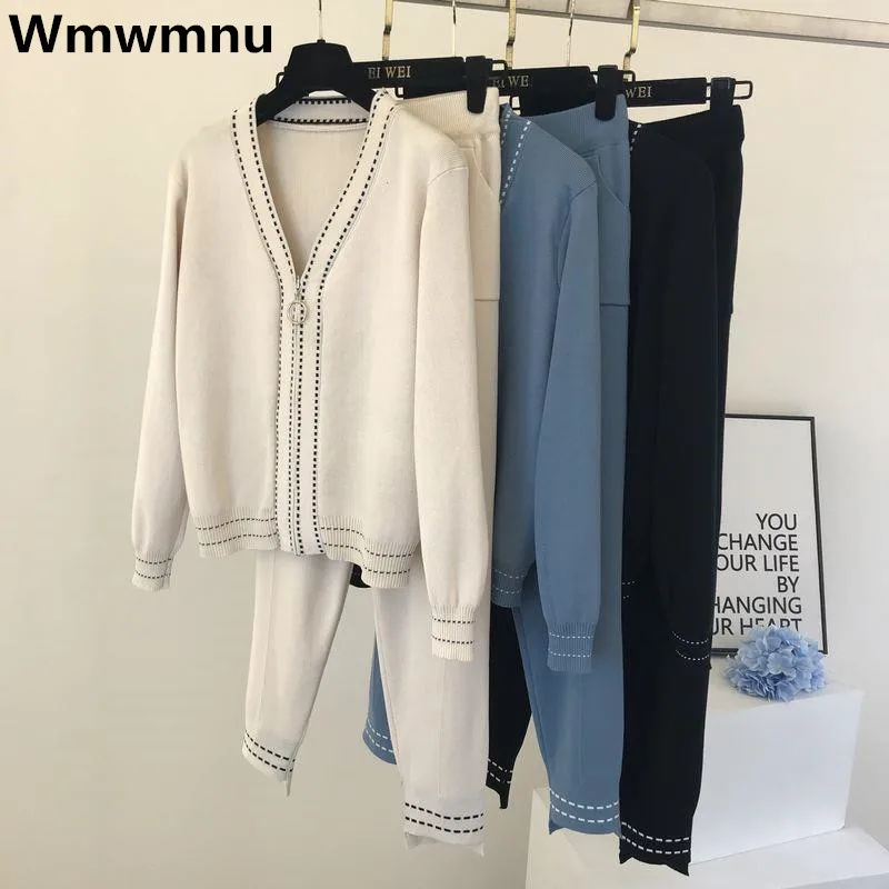 

Knitwears Womens Suit V-neck Knit Sweater Soft Tops Conjuntos High Waist Knitted 90cm Joggers Outfit Casual Loose 2 Piece Sets