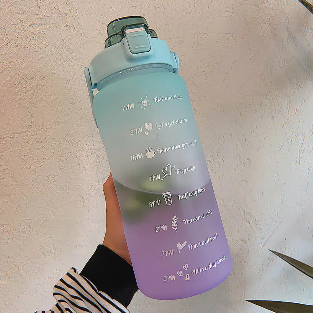 Botella de agua motivacional con marcas de tiempo y pajita, 2,2