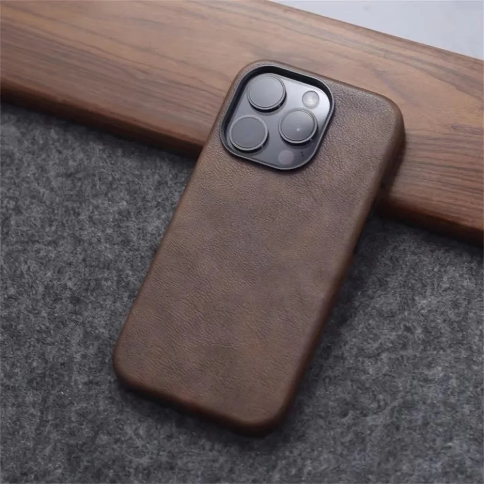 Vintage Crazy Horse Leather Magnetic Phone Case with Simple Texture