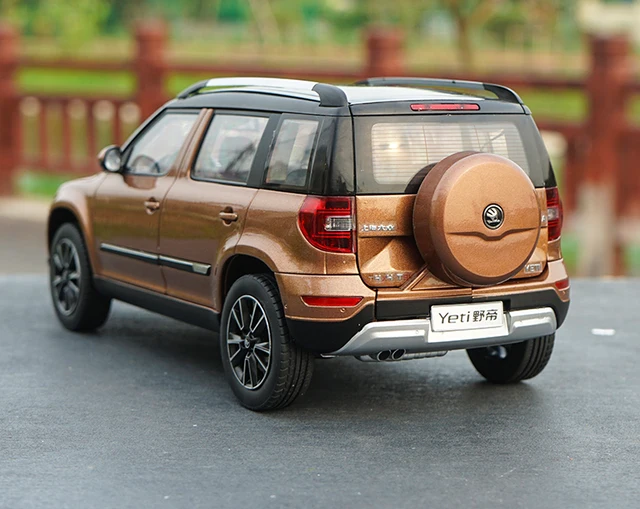 1/18 シュコダ Yeti 1/18 Dealer Edition Skoda Yeti (Grey) Diecast Car Model
