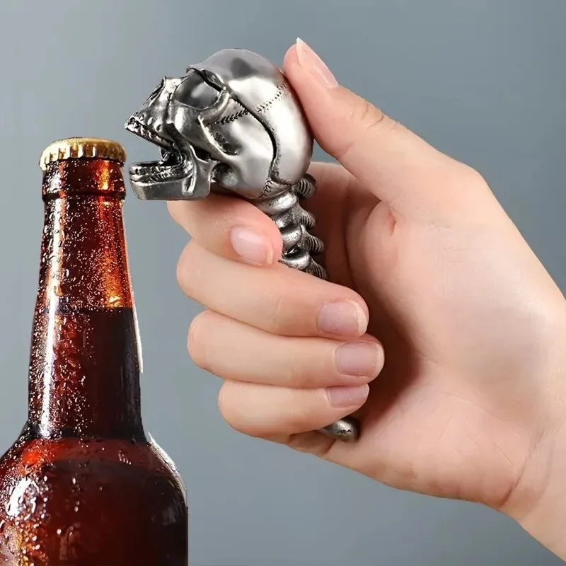 Creative Personality Alloy Skull Bottle Opener Halloween Funny Beer Can Opener Christmas Gift Thanksgiving Gift