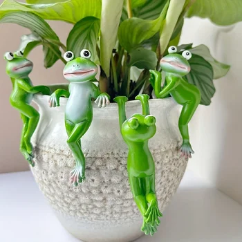 Cartoon Frog Resin Hanging Ornament – Home & Garden Decor 1