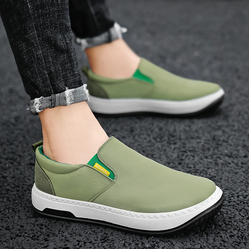 

Men Classic Canvas Casual Lazy Shoes Moccasin 2022 Fashion Slip On Loafer Washed Denim Vulcanized Flat Shoes zapatillas hombre