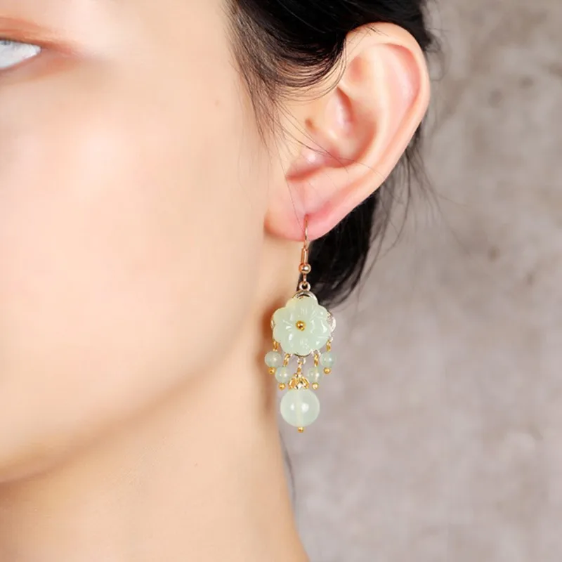 New Fashion Green Jade Marrow Flowers Tassel Drop Earrings for Women Ethnic Style Stud Earring Pretty Jewelry Gifts