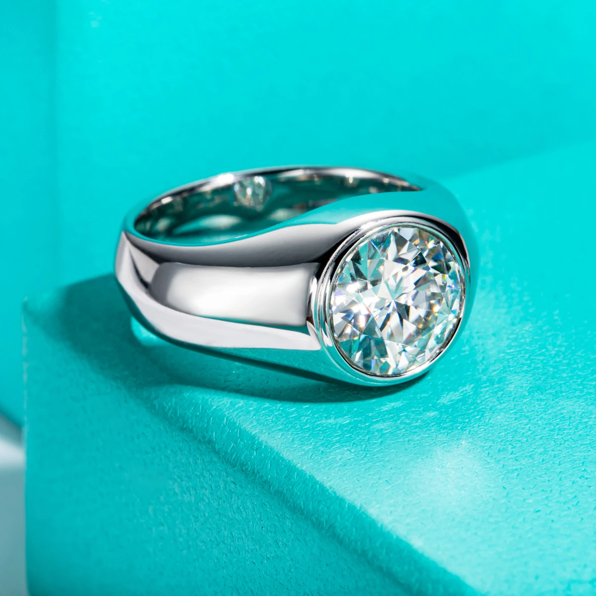 AnuJewel 4ct D Color Moissanite Men Rings 18K Gold Plated Silver Engagement Bezel Rings For Men Factory Jewelry Wholesale_voghion.com